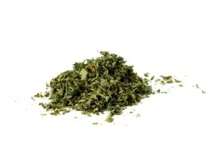 lemon balm cut and sifted