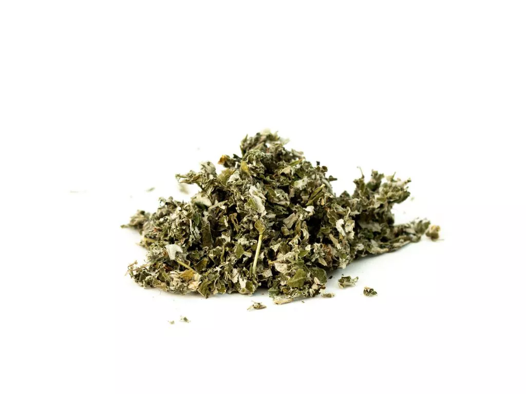 raspberry leaf cut and sifted