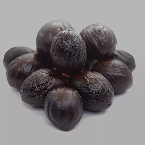 Organic Nutmeg Whole with Shell